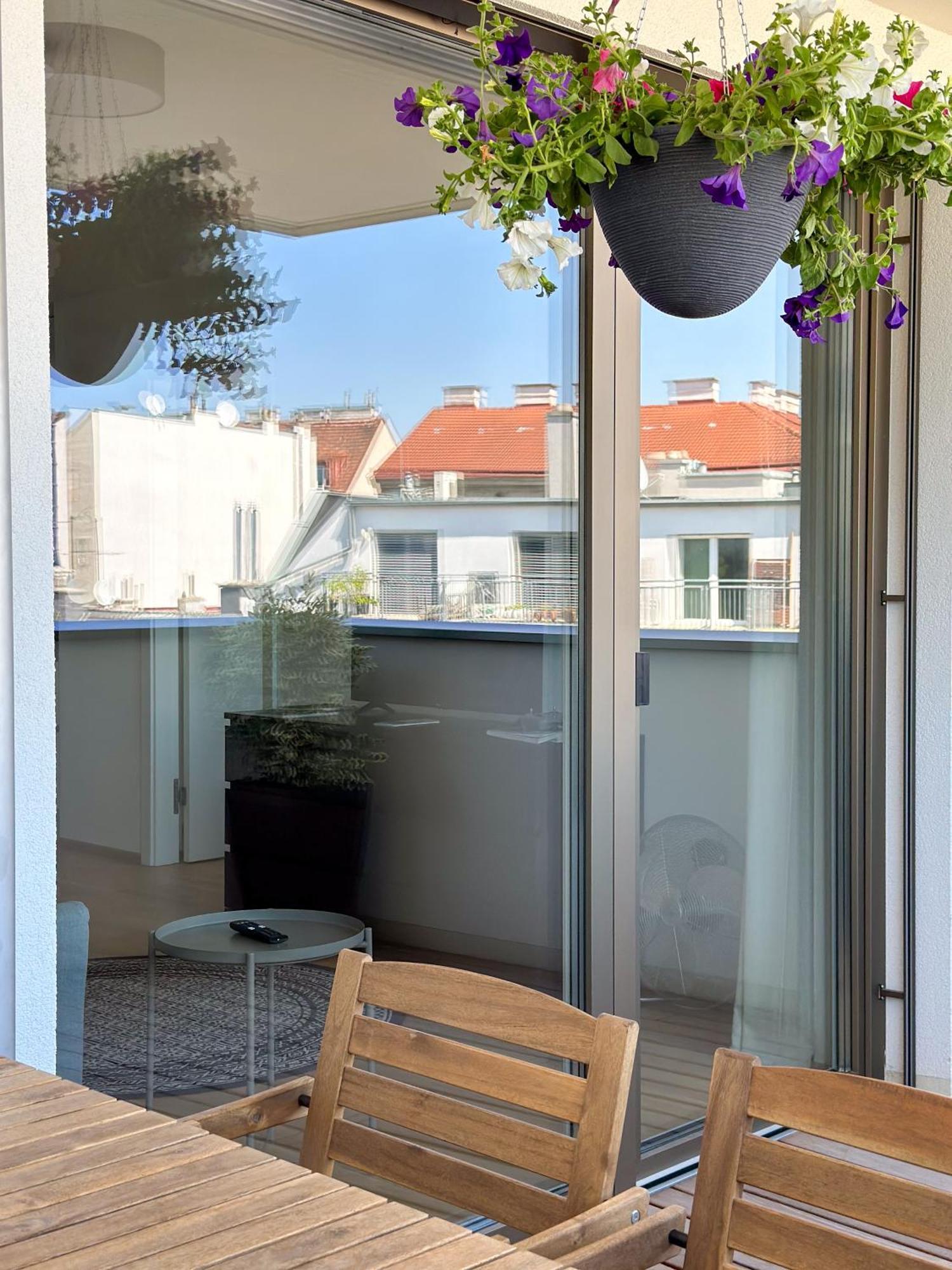 Vienna Sunny Side Up Apartments Dış mekan fotoğraf